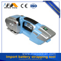 Automatic battery powered PET plastic strapping machine tool
